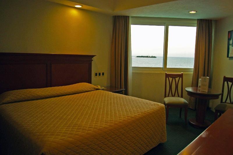 Hotel Lois Βερακρούζ Εξωτερικό φωτογραφία